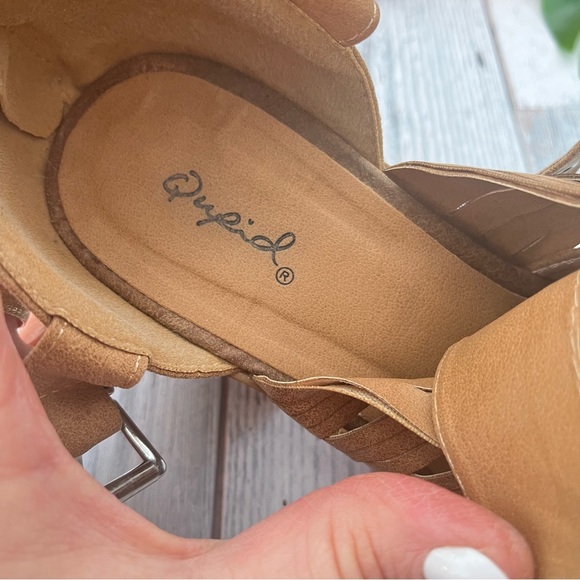 QUPID TAN FAUX LEATHER STRAPPY ANKLE BOOTS SIZE 9.5 WESTERN - Picture 5 of 8